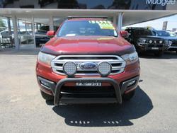 2017 Ford Everest Ambiente