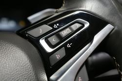 2023 LDV
D90 Executive