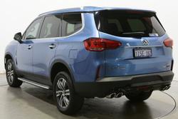 2023 LDV
D90 Executive
