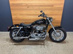 Harley-Davidson XL1200C 1200 Custom
