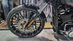 2024 Harley-davidson FXBR BREAKOUT (117) Vivid Black