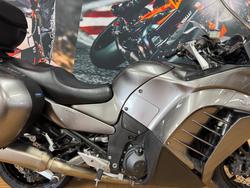 2014 Kawasaki 1400 GTR ABS (K-ACT) MAGNESIUM GREY