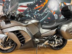 2014 Kawasaki 1400 GTR ABS (K-ACT) MAGNESIUM GREY