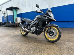 2024 Suzuki V-STROM 650XT (DL650XA) Black/ GOLD