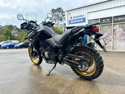 2024 Suzuki V-STROM 650XT (DL650XA) Black/ GOLD