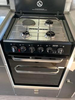 2018 Jurgens Solaris C6607