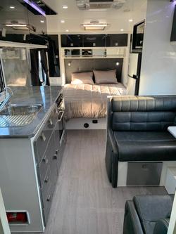 2018 Jurgens Solaris C6607