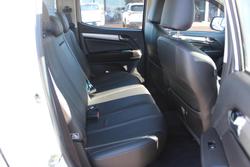 2016 Holden
                Colorado Z71