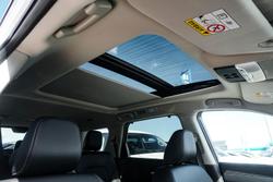 2024 Nissan
                Pathfinder Ti-L