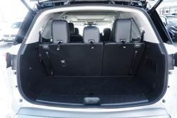2024 Nissan
                Pathfinder Ti-L