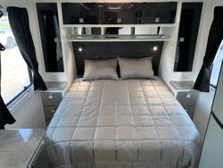 2018 Essential Caravans Grant Cruiser V3