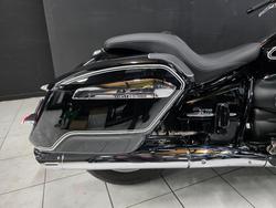 2022 BMW Motorrad R 18 B Black
