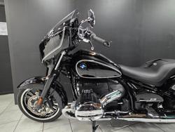 2022 BMW Motorrad R 18 B Black