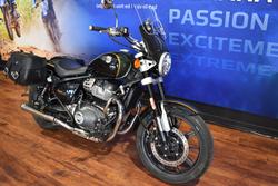 2024 Royal Enfield SUPER METEOR 650 Green