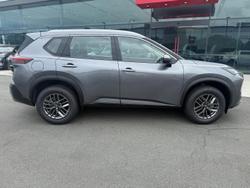 2025 Nissan X-TRAIL ST