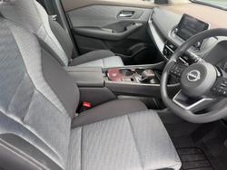 2025 Nissan X-TRAIL ST