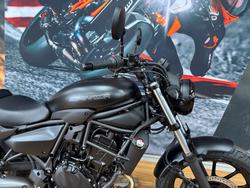 2025 Kawasaki ELIMINATOR METALLIC SPARK BLACK