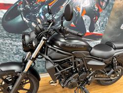 2025 Kawasaki ELIMINATOR METALLIC SPARK BLACK