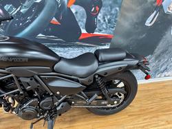 2025 Kawasaki ELIMINATOR METALLIC SPARK BLACK
