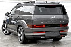 2025 Hyundai
Santa Fe Hybrid Elite