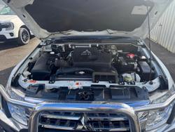 2019 Mitsubishi Pajero GLX