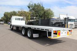 2025 Fuso Fighter 2427 WHITE