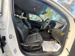 2016 Hyundai Tucson Active X TL Pure White