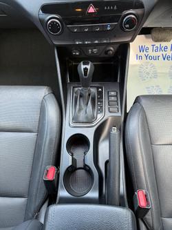 2016 Hyundai Tucson Active X TL Pure White