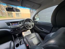 2016 Hyundai Tucson Active X TL Pure White