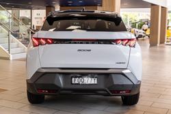 2024 Peugeot 3008 GT Premium Hybrid P64 MY25 Okenite White