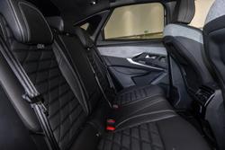 2024 Peugeot 3008 GT Premium Hybrid P64 MY25 Okenite White