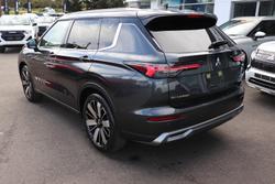 2025 Mitsubishi Outlander Exceed Tourer