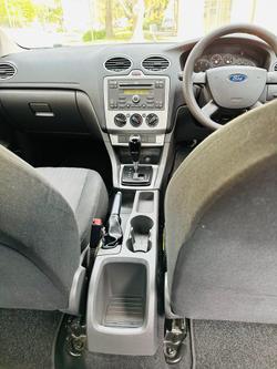 2005 Ford Focus CL LS Satin White