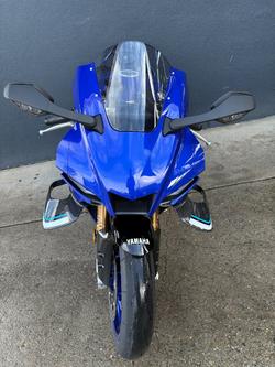 2025 Yamaha YZF-R1 BLUE