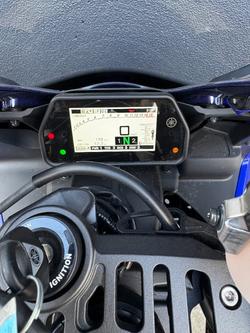 2025 Yamaha YZF-R1 BLUE