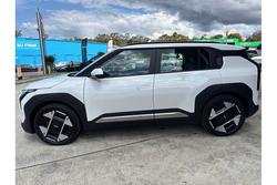 2025 Kia EV3 Earth Long Range