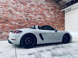 2024 Porsche 718 Boxster GTS 4.0 982 MY24 Crayon