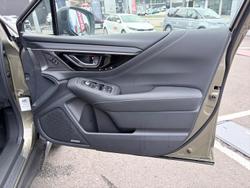 2025 Subaru Outback AWD Touring XT