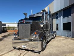 2024 Kenworth T909 Grey