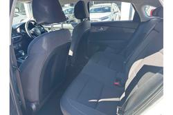 2019 Kia
                Cerato S