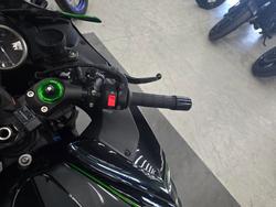 2019 Kawasaki NINJA ZX-14R (BREMBO OHLINS) Black