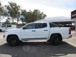 2025 Mitsubishi Triton GLX-R