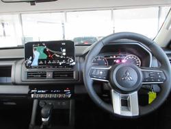 2025 Mitsubishi Triton GLX-R