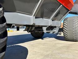 0 AGRIMEC Granbox 35,000 Chaser Bin RED