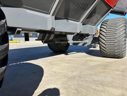 AGRIMEC Granbox 35,000 Chaser Bin
