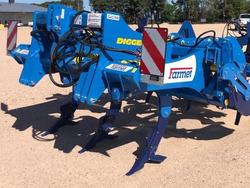 0 Farmet Digger 3N Linkage Deep Ripper With Spiked Roller BLUE