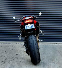 2010 Triumph Speed Triple 1050 SE Speed Triple Red