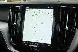 2021 Volvo XC60 B5 Momentum MY22 AWD Ice White