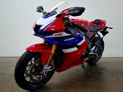 2025 Honda CBR1000RR-R SP (FIREBLADE) ABS Red