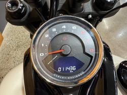 2022 Harley-davidson FXFBS FAT BOB (114) WHITE SAND PEARL